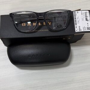 Oakley ox8163 centerboard Eyeglasses with Black Case